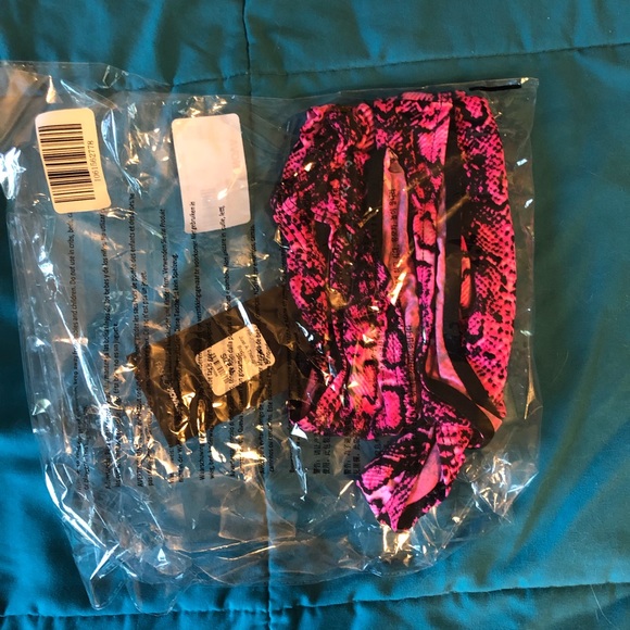 Fashion nova bodysuit - Picture 2 of 2